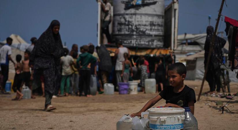 ENSZ: világszerte tovább növekszik az éhínség a háborúk és a segélyek megcsappanása miatt