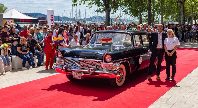 Újra felsorakoznak az oldtimerek Balatonfüreden ( galéria)