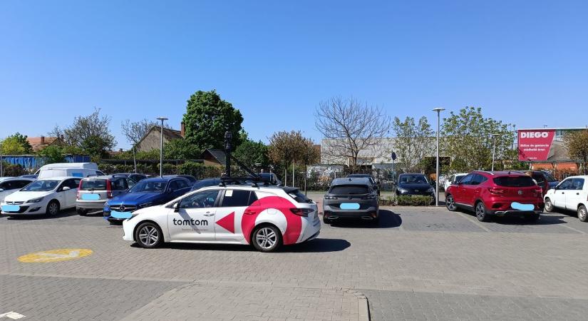 Nem hiszed el, milyen autó járja Szombathely utcáit - fotó