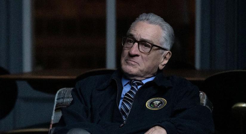 Robert De Niro neve is ott van a listán, már több mint 4000-en tiltakoznak a 111 milliárdos üzlet ellen