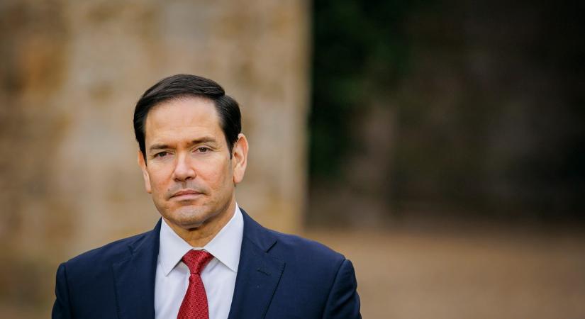 Megtagadhatják a vb-n a belépést az iráni futballválogatott több stábtagjának