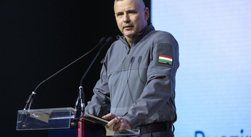 Ruszin-Szendi Romulusz mindenre kiterjedő vizsgálatot ígér a honvédségnél