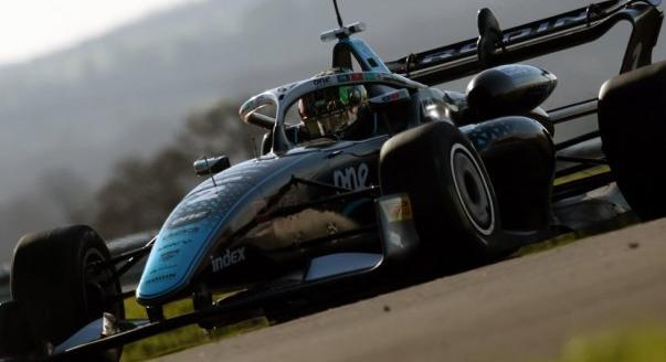 Hétvégén indul a GB3 Molnár Martinnal