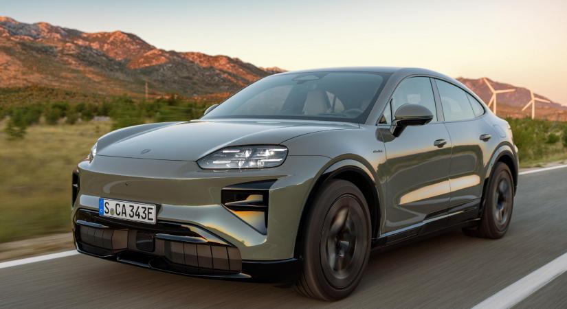 1000 lóerős kupé a Porschétól