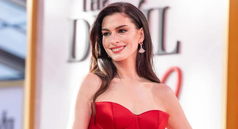 Anne Hathawayt új filmje ébresztette rá: soha nem lesz belőle popsztár