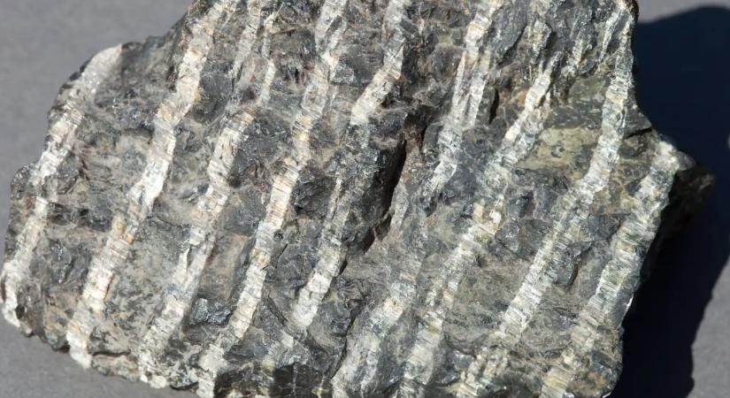 Már Kőszeget is elérte a mérgező zúzalék miatti azbesztbotrány