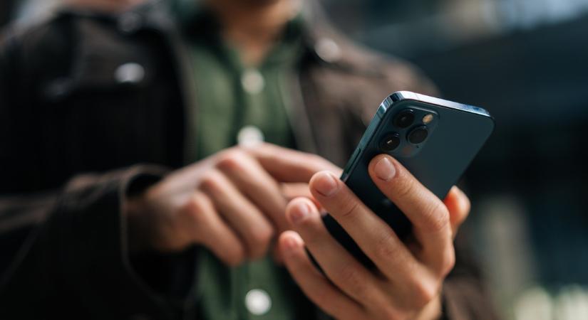 Gondoltad volna? Ilyen gyakran kellene újraindítanod a telefonod a szakértők szerint