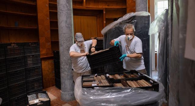 Klímatechnológiával mentik meg a Pannonhalmi Főapátság könyvtárát