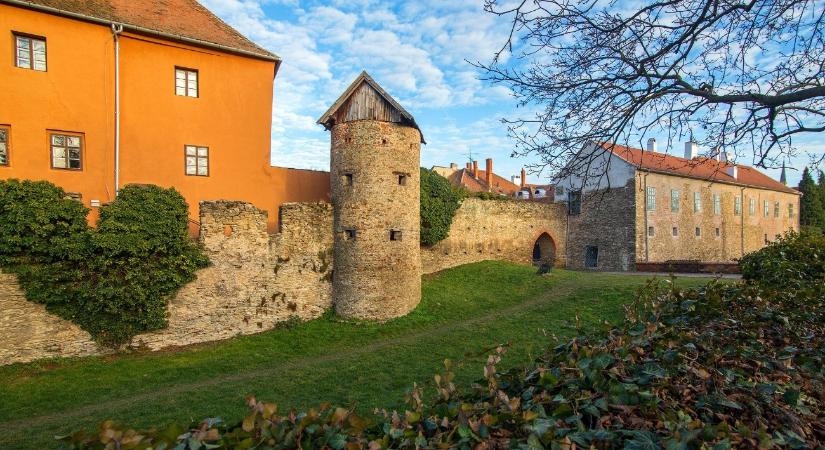 Még egy magyar városban merült fel az azbesztszennyezés gyanúja, óvintézkedéseket tesznek