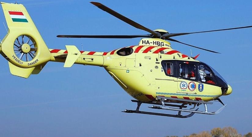 Súlyos baleset az M6-oson, mentőhelikopter is érkezett a helyszínre, lezárták a pályaszakaszt