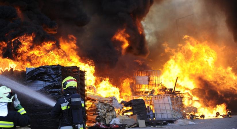 Nagy tűz Kecskeméten – fotók