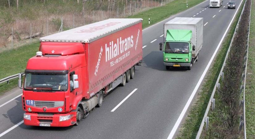 Jelentősen könnyebbé válik az autózás az M1-es autópályán