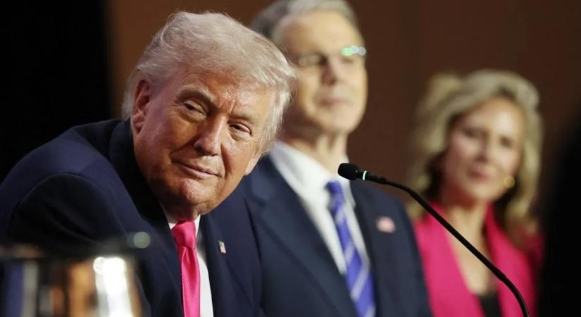 Trump keményen kiosztotta a pimaszkodó újságírót – videó