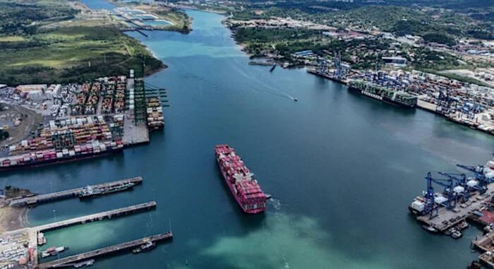 Egymillió dollárnál is többet kell fizetniük egyes hajóknak a Panama-csatorna használatáért