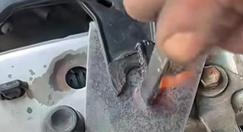 Házi szerviz: törött műanyag pótlása, javítása