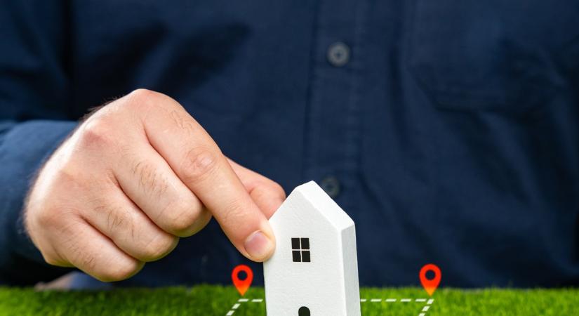 Nem volt pénze házra – vett egy konténert 2,2 millióért és olyat épített belőle, amit mindenki irigyel