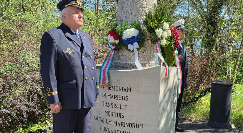 Tengerész emléknap a Komáromi Napokon: DDr. Juba Ferenc és Hadnagy Gábor öröksége előtt tisztelegtek