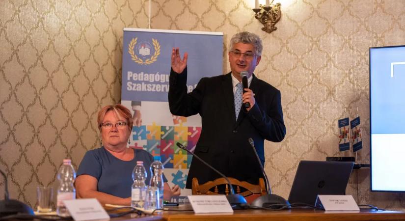 A Pedagógusok Szakszervezete üdvözli, hogy Lannert Judit vezetésével önálló minisztériuma lesz az oktatásnak