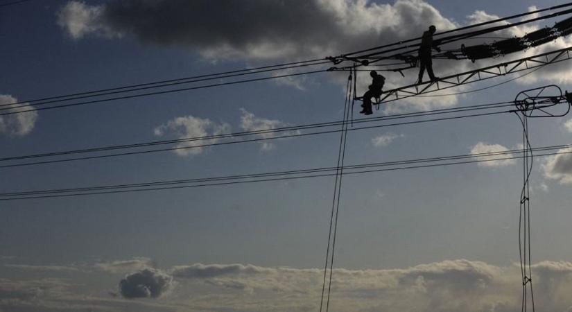 Cseh energiaóriás feldarabolása: tőzsdére vihetik a ČEZ egyes részeit