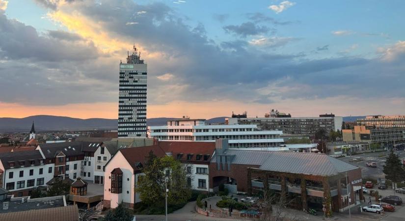 Most még élvezhetjük a jó időt, de hétvégén ránk rúgja az ajtót a hidegfront