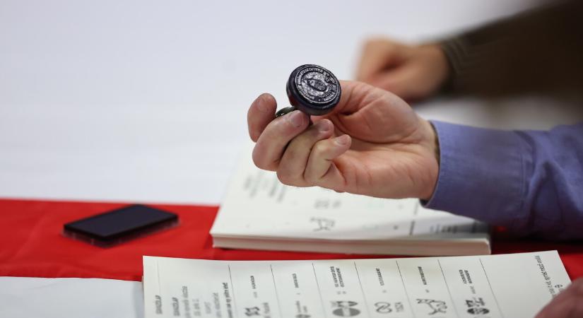 Bolojan nem támogatja a kétfordulós helyi választásokra való áttérést