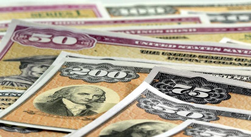 A heti veszteséget nem hozta be, de így is erős napot zárt a forint