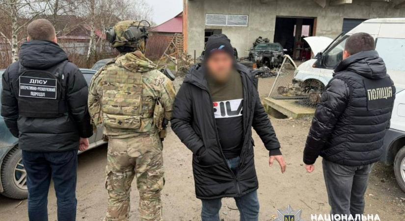 Humanitárius segélynek álcázott autókereskedés miatt áll bíróság elé egy kárpátaljai vállalkozó