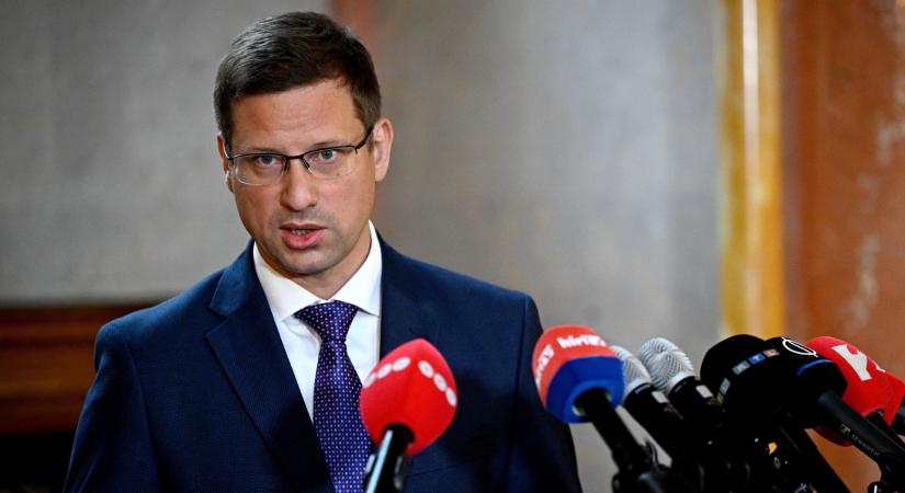 Gulyás Gergely odapörkölt a "jobboldali" közvélemény-kutatóknak, szerinte egy súlyos hibát követtek el