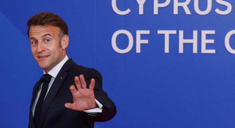 Macron kijelentette, nem marad a politikában, már a távozását készíti elő