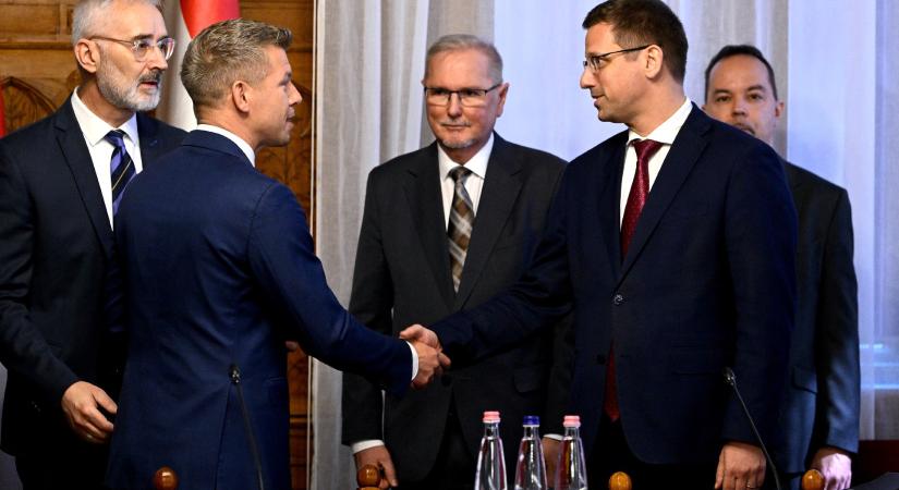 Húsznál is több embert „cserélhet” a Fidesz