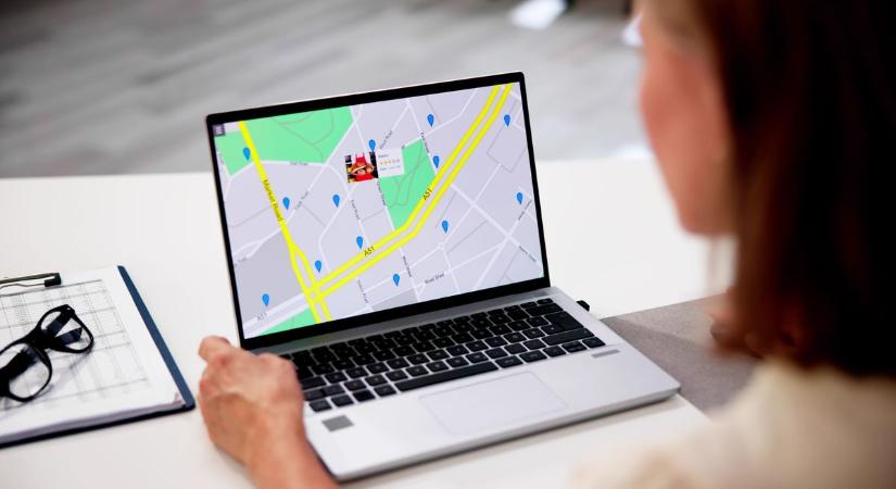 Tuti nem jutna eszedbe, hogy ezzel is át lehet verni az embereket