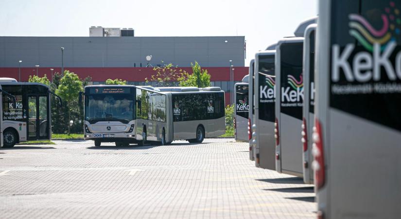 Flottafrissítés: Hat új Mercedes busz érkezett Kecskemétre