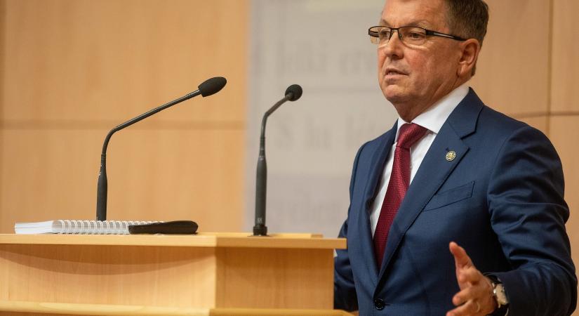 A Matolcsy-körből érkezhet államtitkár az új kormányba