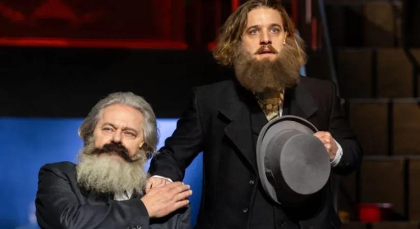 Rémutazás Vidnyánszky Attila koponyája körül