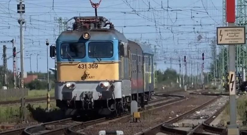 Emberségből jeles! Kiálltak az utasok egy idős néniért az IC-n