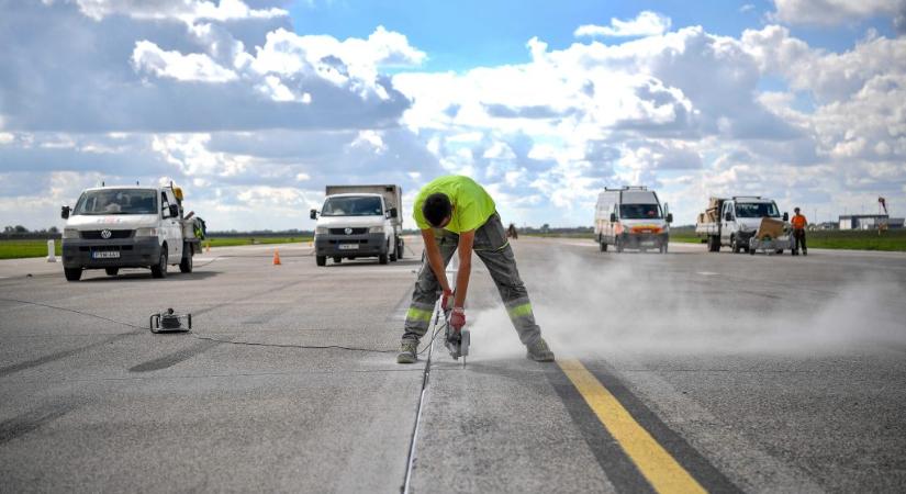 89 órára leáll a debreceni repülőtér forgalma