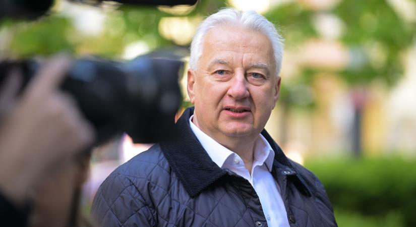Semjén Zsolt benyújtotta a lemondását, de aztán jött egy váratlan fordulat