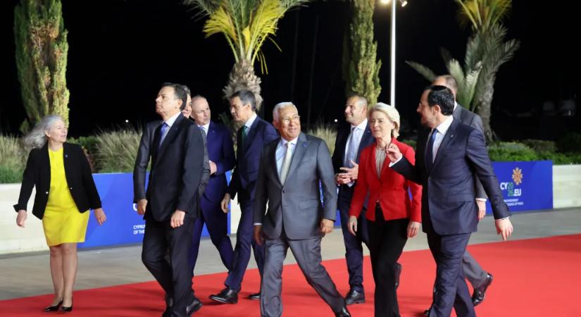 Ebből maradt ki Orbán azzal, hogy kihagyta a lehetőséget élete talán utolsó EU-csúcsára