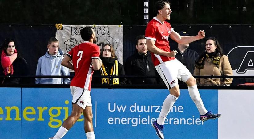 Légiósok: Kovács Bendegúz betalált, három vereség után nyert a Jong AZ