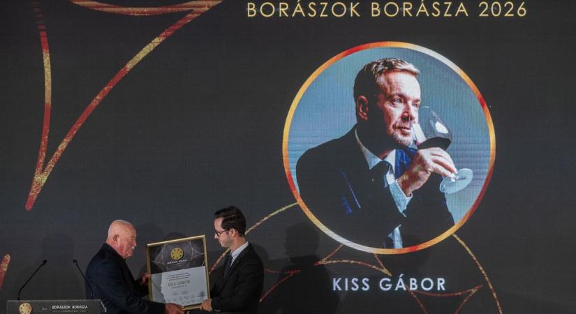 A tragikusan fiatalon elhunyt Kiss Gábor lett a Borászok Borásza