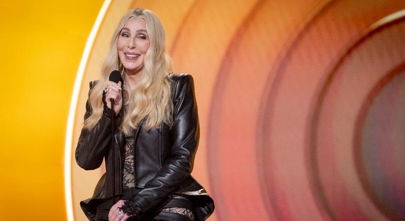 Kiderült a nagy titok! Cher nem bírta tovább magában tartani, megosztotta a világgal