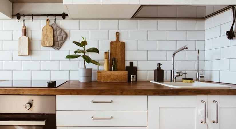 Nem a sütő vagy a vágódeszka: ordítják a szakértők, ez a konyhai tárgy több baktériumot tartalmaz, mint a WC