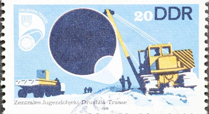 A Barátság, mint politikai eszköz