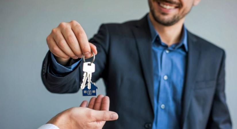 Kulcsot is kapott, de nem nyitotta az albérlet ajtaját...