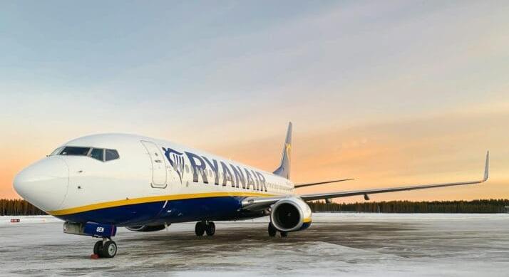 Drága lett Berlin a Ryanairnek – Megfelezi járatait a német fővárosban