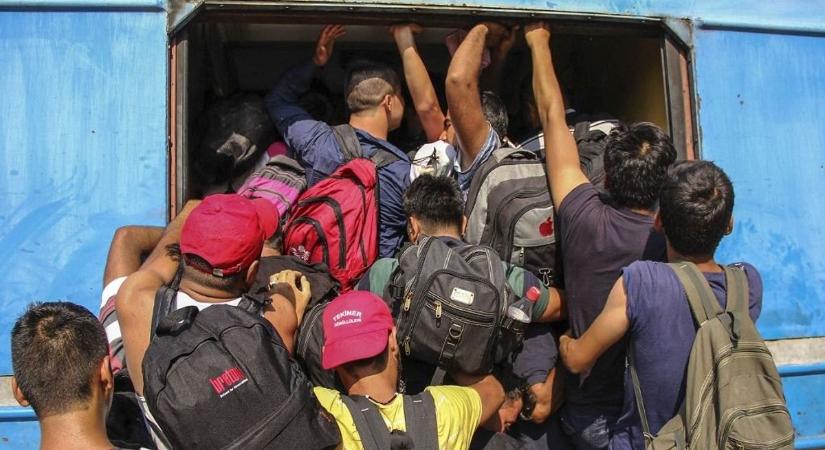 Ukrajna rákapcsolt: 2028-ra belépne az unióba, a lakosságfogyást pedig migrációval fékezné