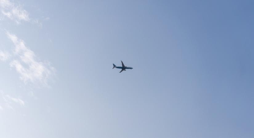 Át kell szervezni a nyári utakat az üzemanyag hiánya miatt? Megszólaltak a légitársaságok: ezt javasolják az utasoknak