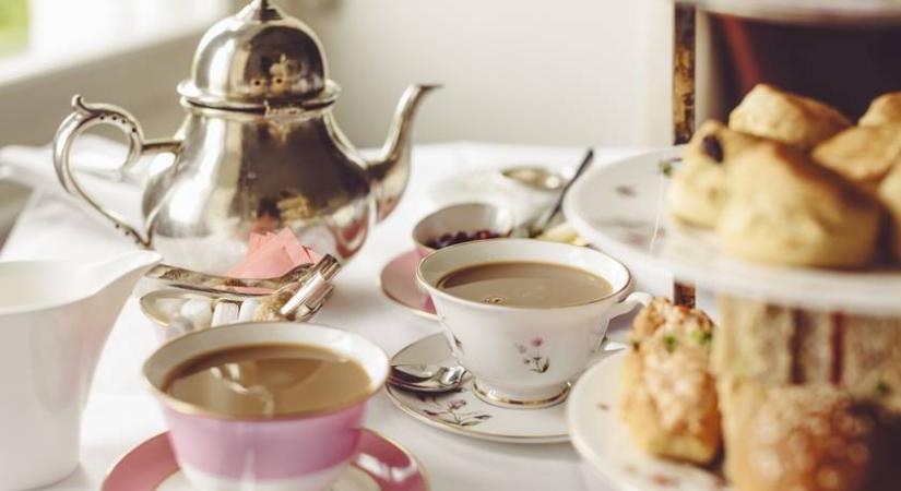 Mivel isszák a teát az angolok? 8 kérdés, amire nem mindenki tudja a választ