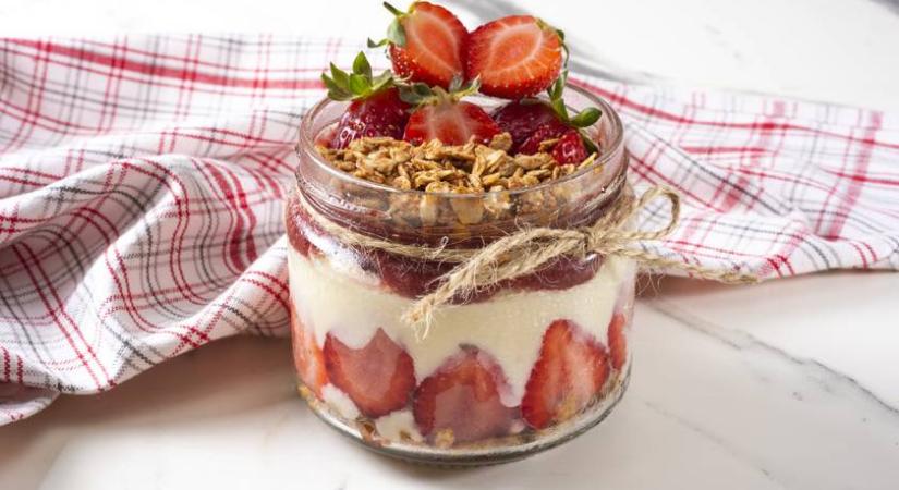 Isteni epres reggeli néhány hozzávalóból: a legjobb, ha este összekészíted