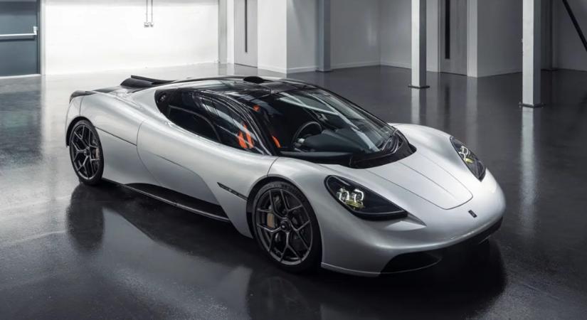 Rekord összeget adtak a legendás tervező autójáért